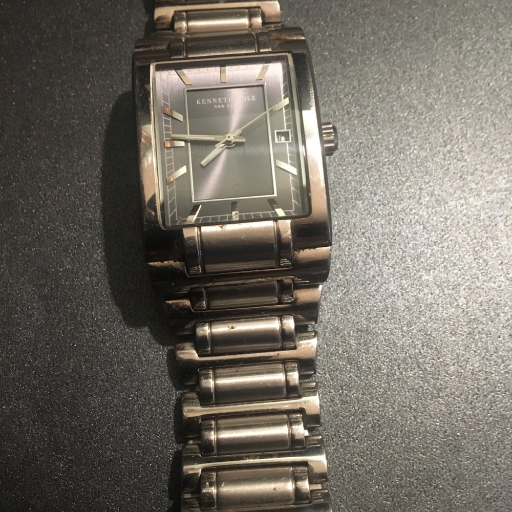 Kenneth Cole men’s watch